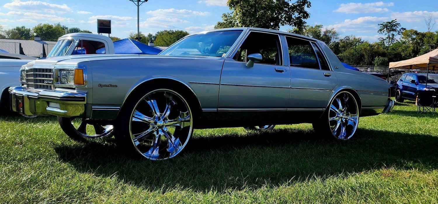 Car show photo 9
