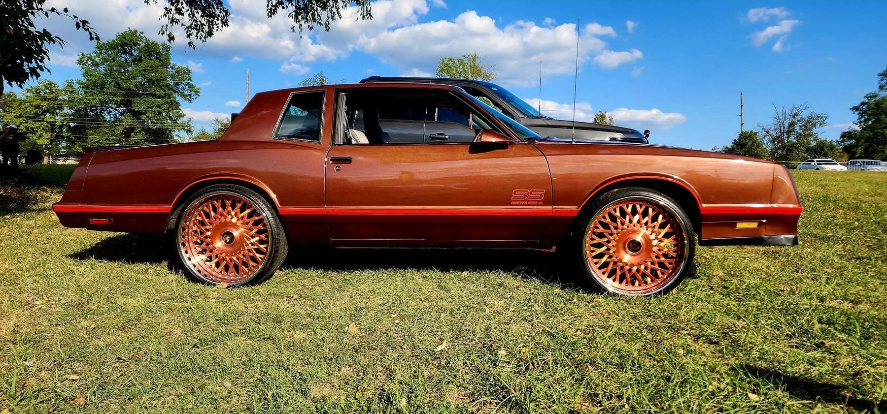 Car show photo 14