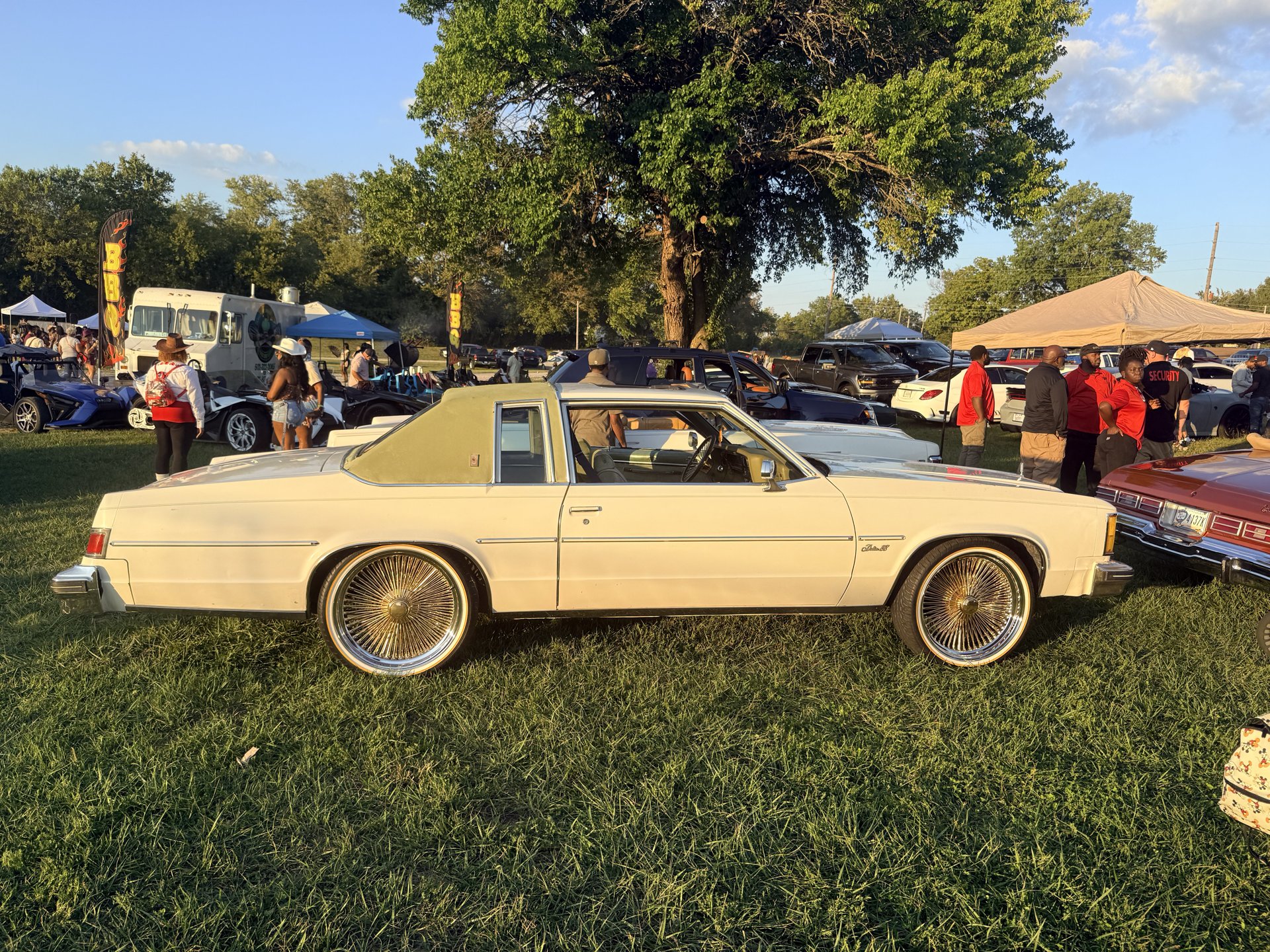 Car show photo 4