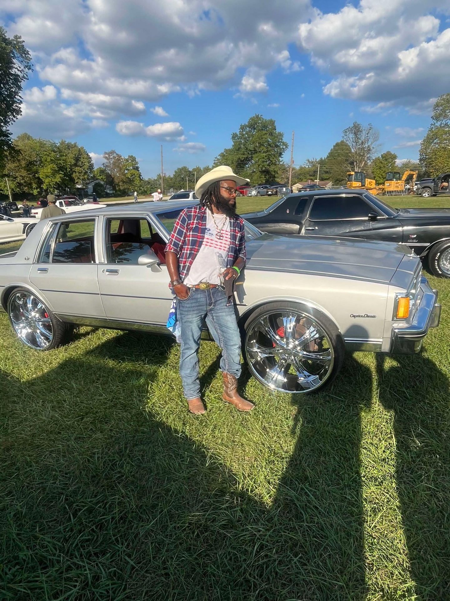 Car show photo 17